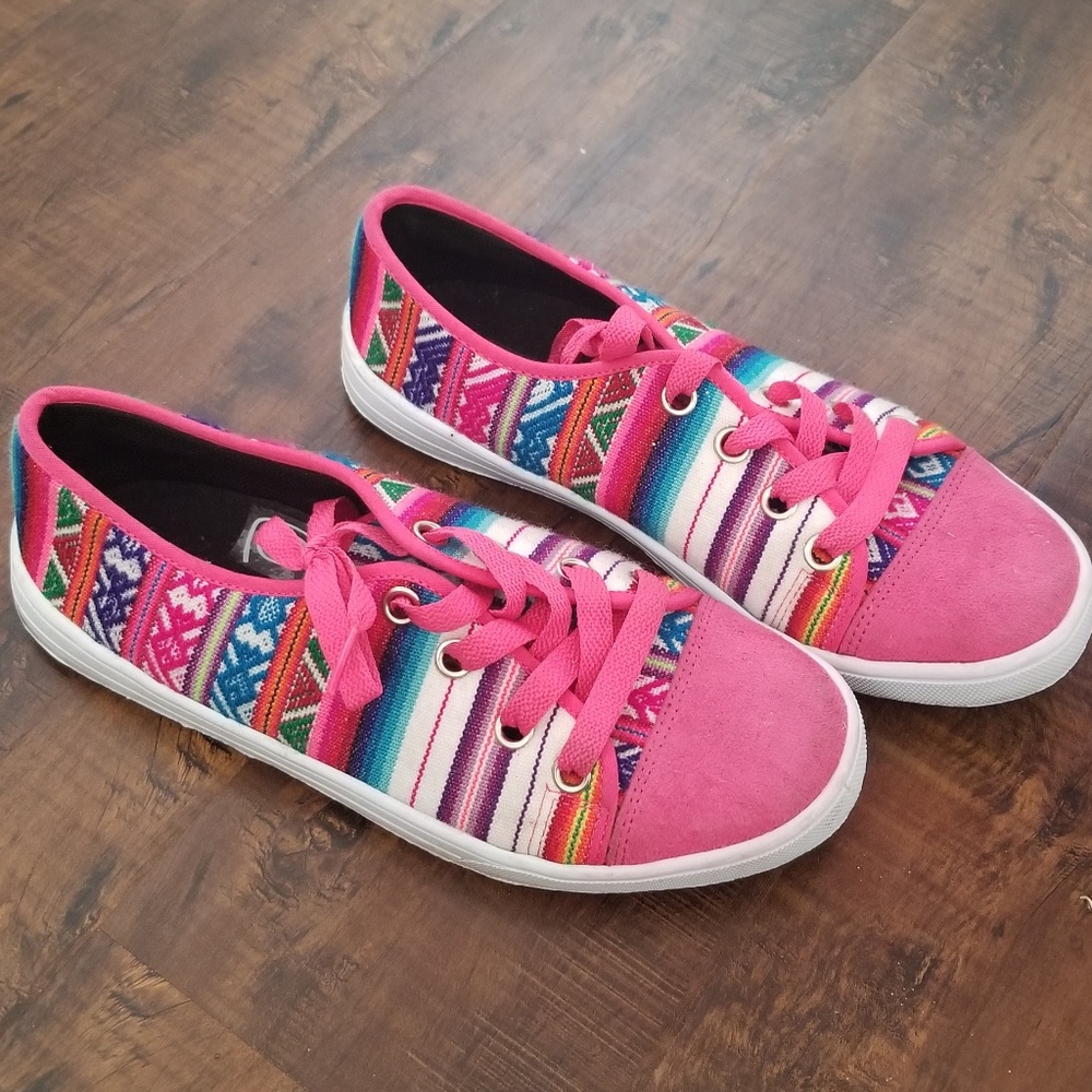 Intishine Peruvian Sneakers M